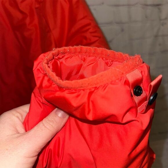 The North Face Women's XL Red Puffer Jacket Quilted Insulated Casual - Picture 6 of 7